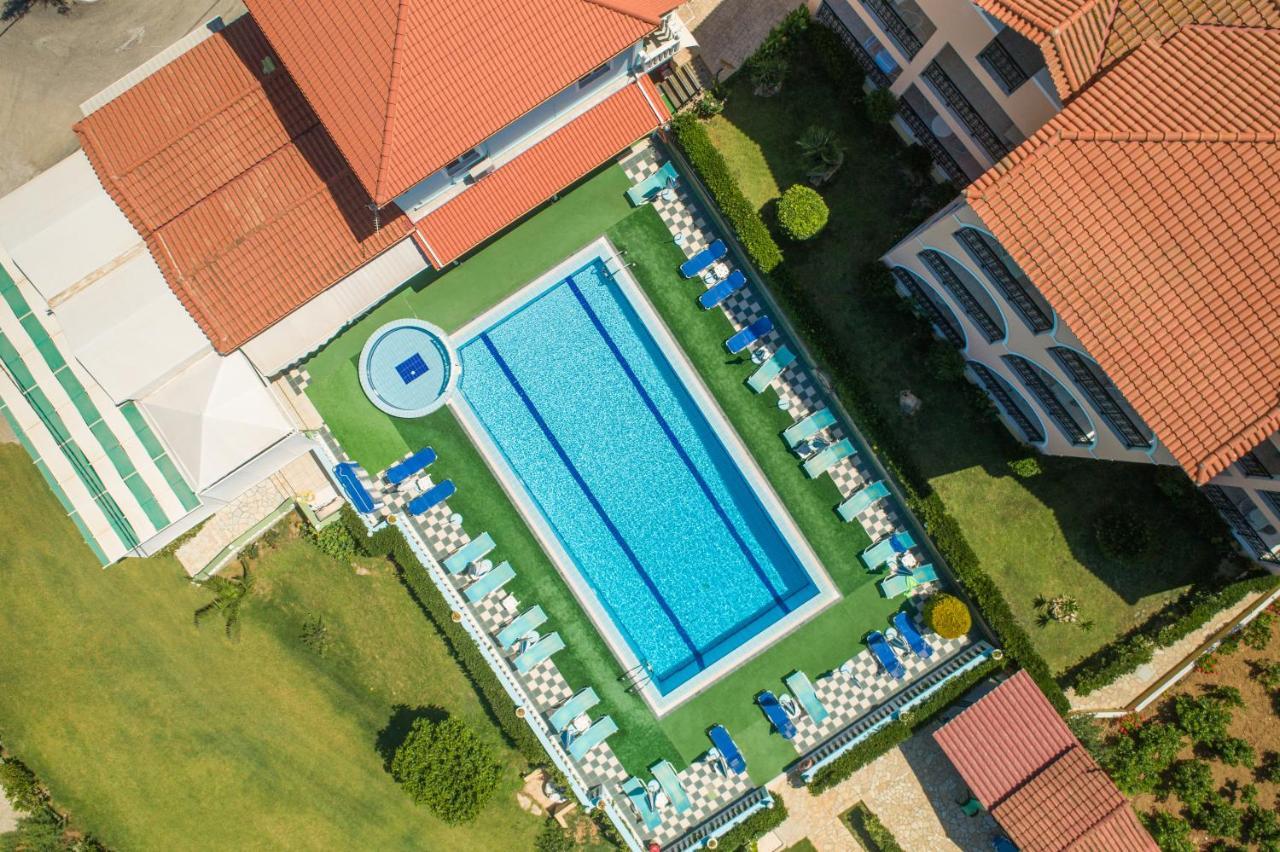Aparthotel Achillion &