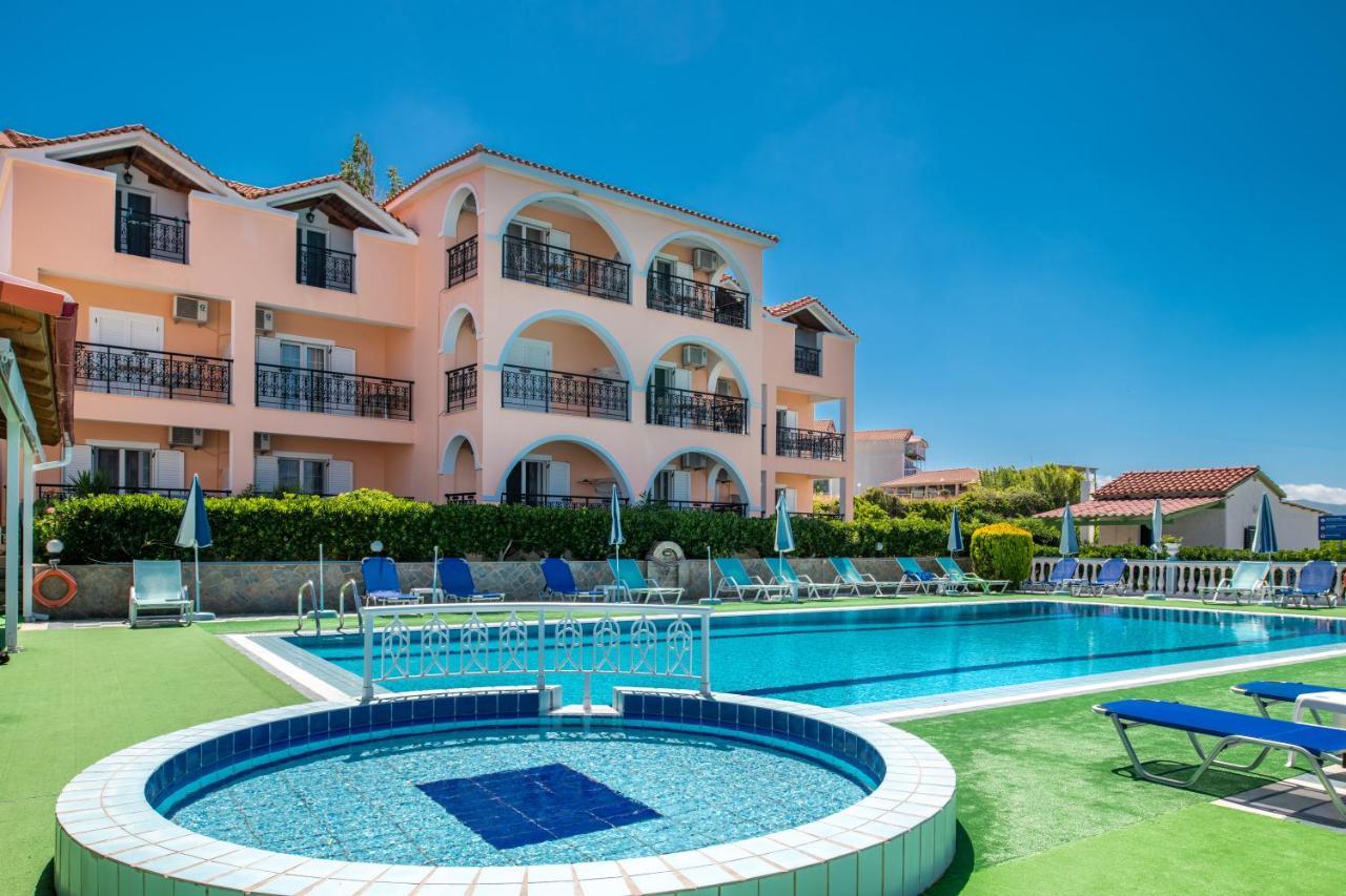 Achillion & Appart hôtel Amoudi